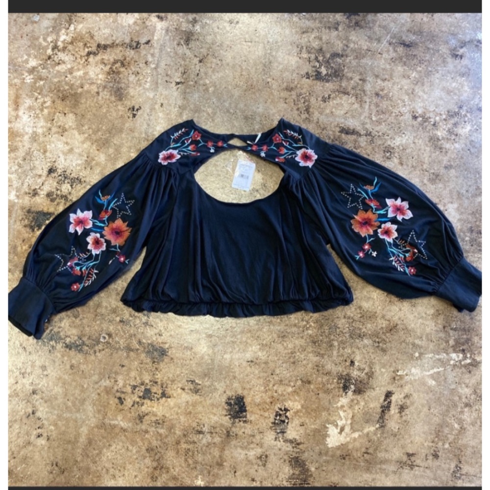 NWOT FREE PEOPLE LITA BOHO EMBROIDERED TOP! - Picture 2 of 7